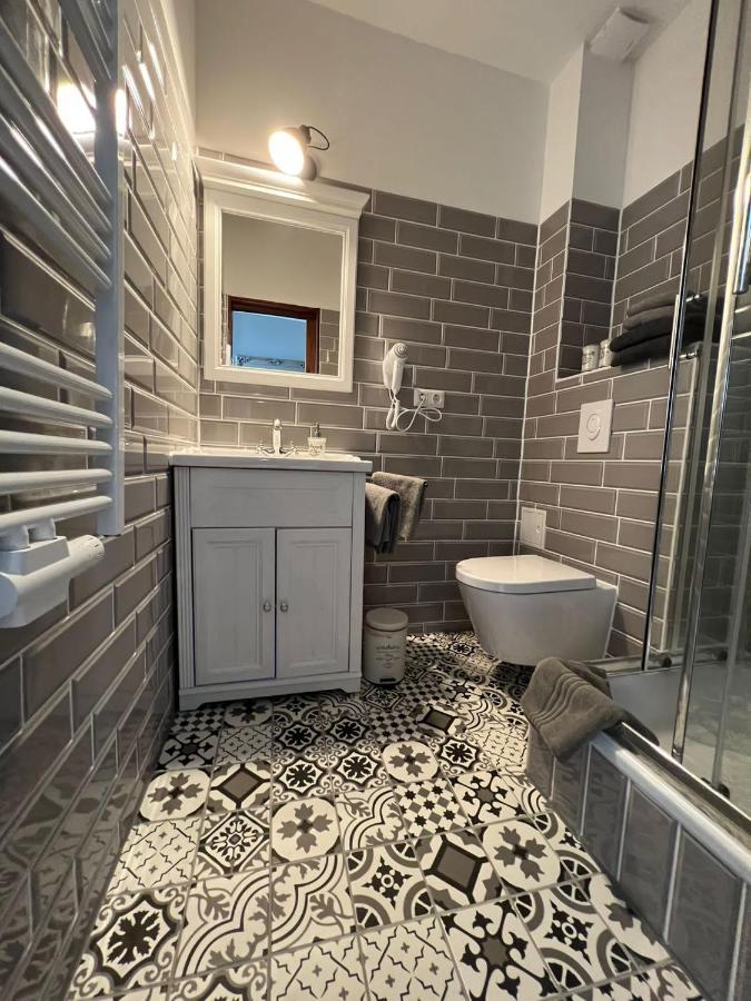 Gutshauszimmer Neu Gaarz Exterior foto